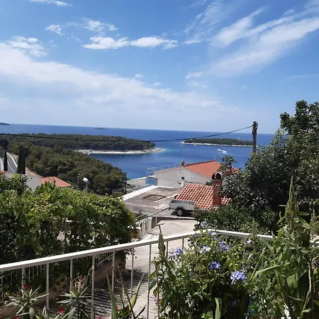 Vlado Appartamento Primošten