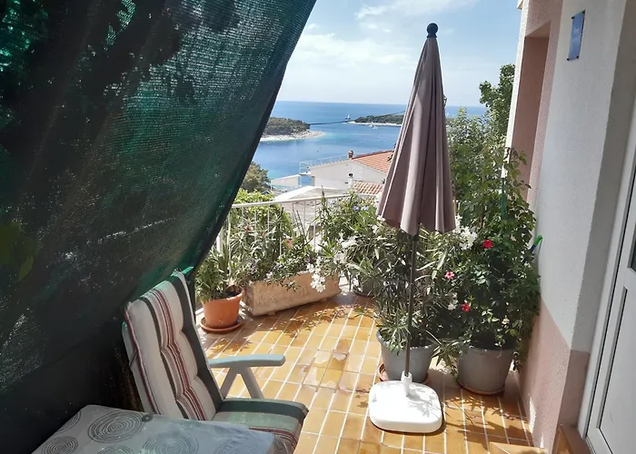 Vlado Appartamento Primošten