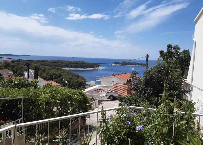 Vlado Apartman Primosten